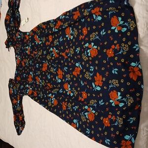 dip, red and yellow flowers on blue background, midi, XL, zipper in back, dress.